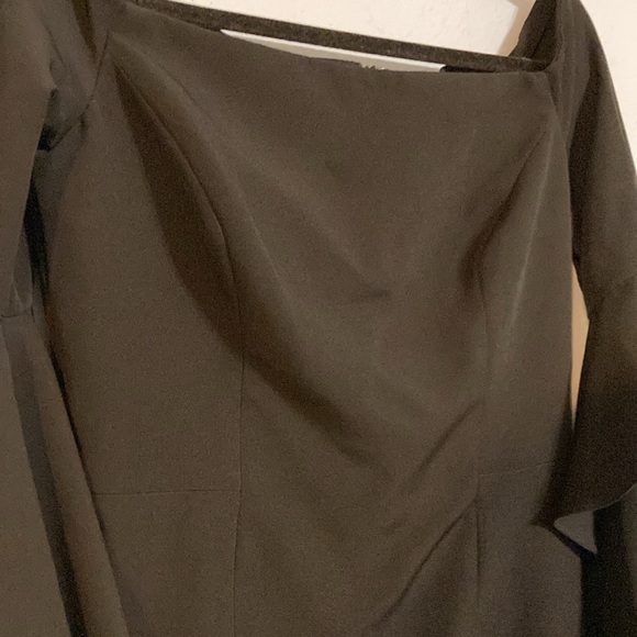 Milly Womens Size 10 Italian Cady Selena Slit Dress Black Midi Bell Sleeve NWT - Picture 4 of 16